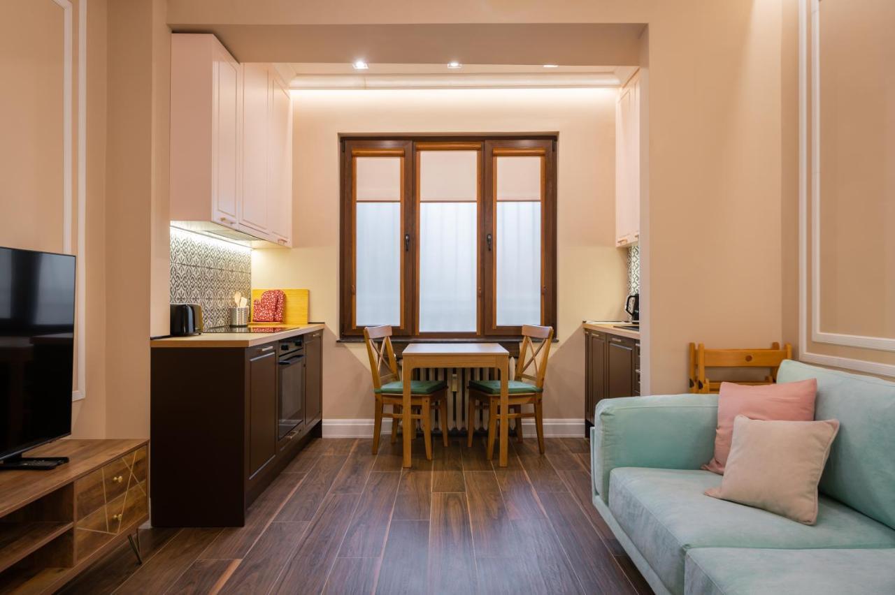 Charming Pastel 1bd Flat In The Heart Of By Flat Mаnager Апартамент София